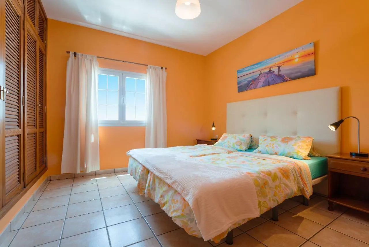 Casa Villa La Vega Tias Country house